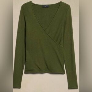 Banana Republic Wrap V Neck Long sleeve top